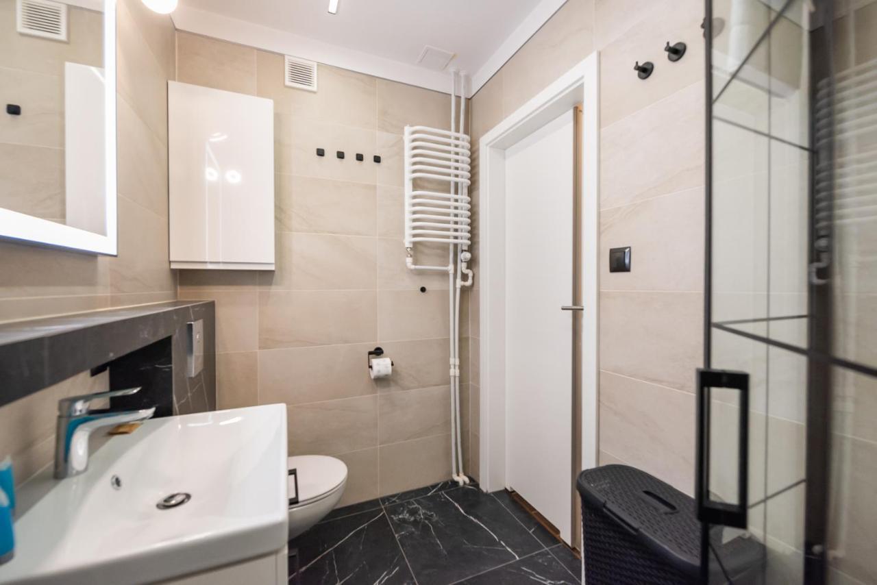 Downtown Antique Apartment Warsaw Luaran gambar