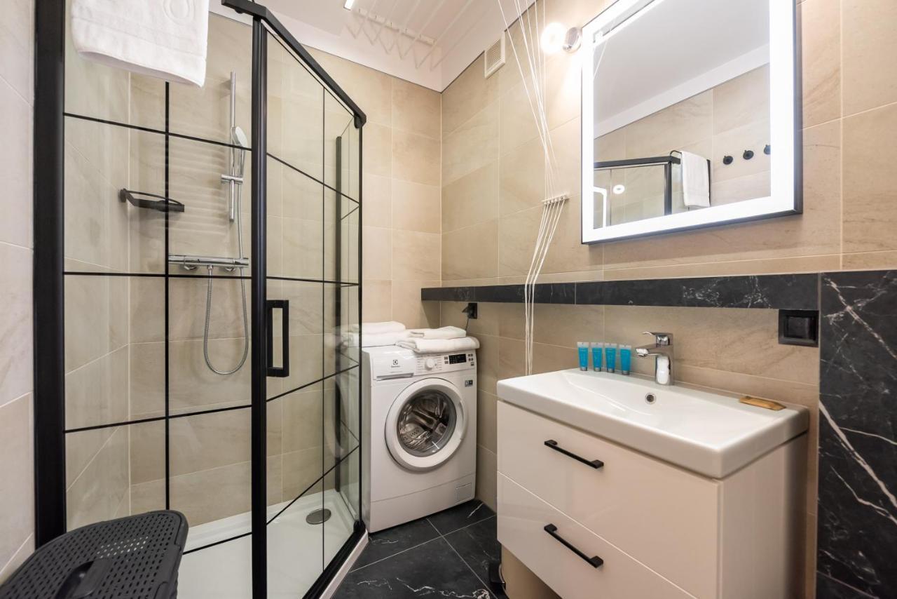 Downtown Antique Apartment Warsaw Luaran gambar