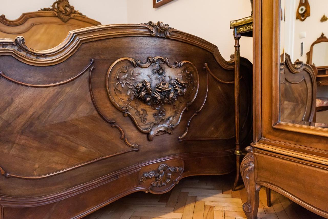 Downtown Antique Apartment Warsaw Luaran gambar